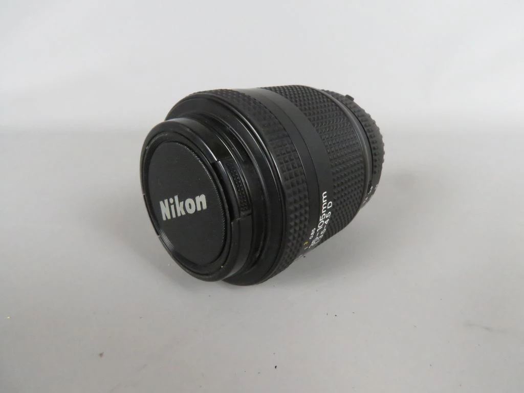 Nikon AF Nikkor 35-105mm f/3.5-4.5 D objectief