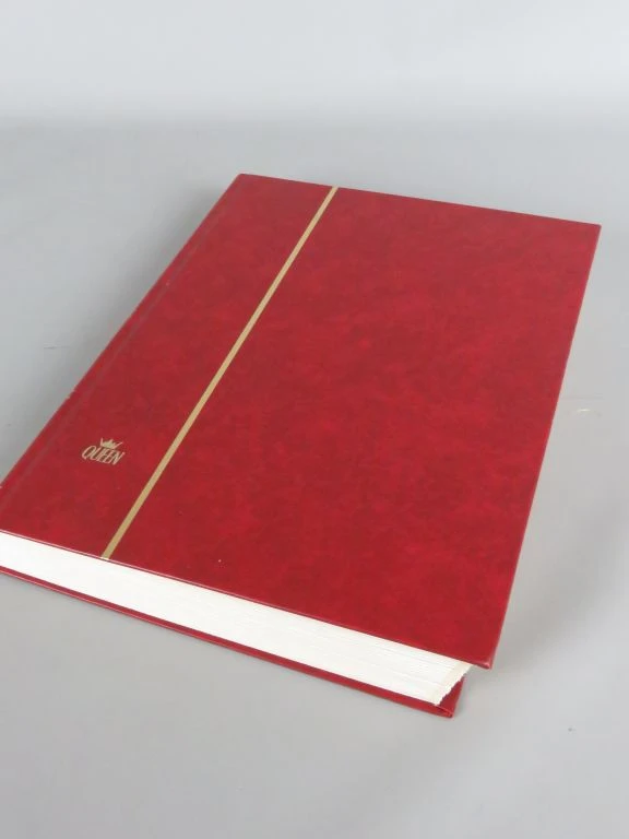 Postzegelverzameling in album met Belgische en vele andere postzegels