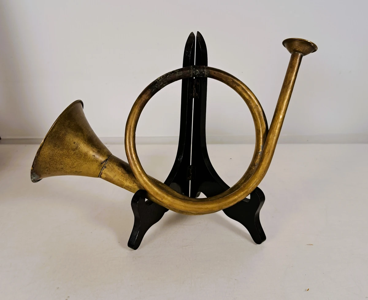 Lot van 3 vintage signaalhoorns en jachthoorns van koper en messing - foto 4