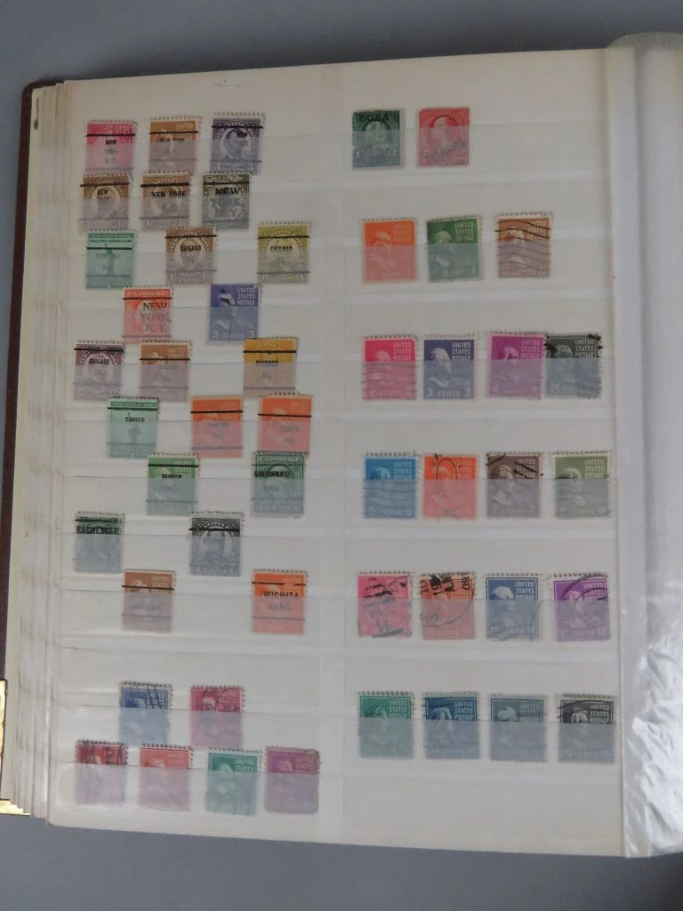 Postzegelverzameling USA in album