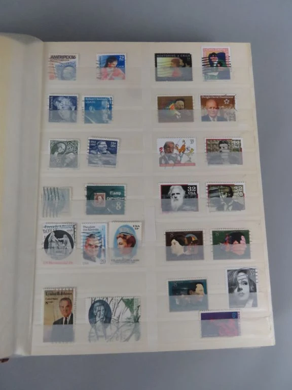 Postzegelverzameling USA in album