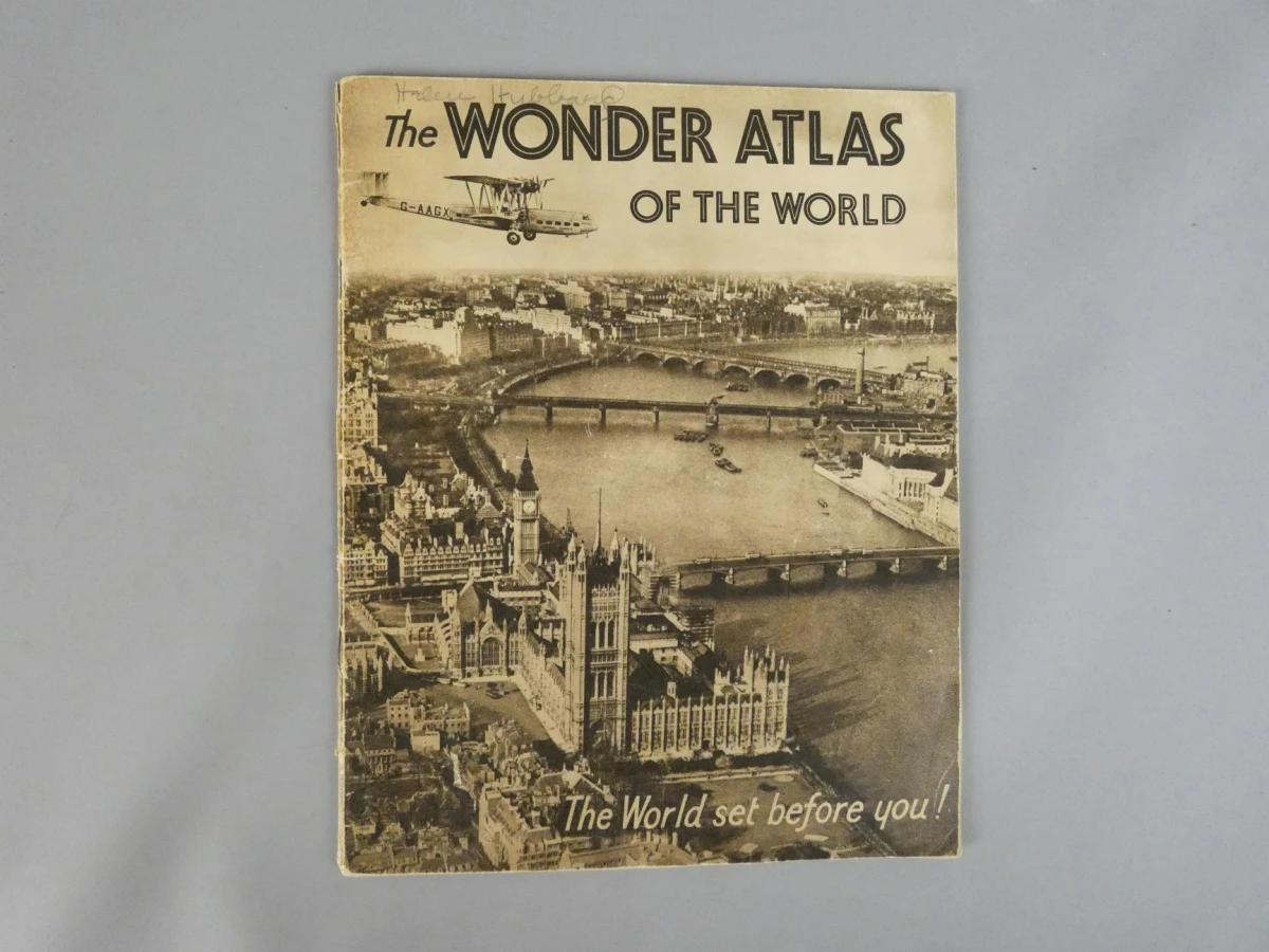 The Wonder Atlas of the World - Oude wereldatlas in het Engels