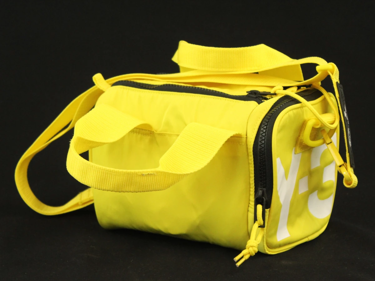 Adidas en Yohji Yamamoto - Y-3 dufflebag in knalgeel
