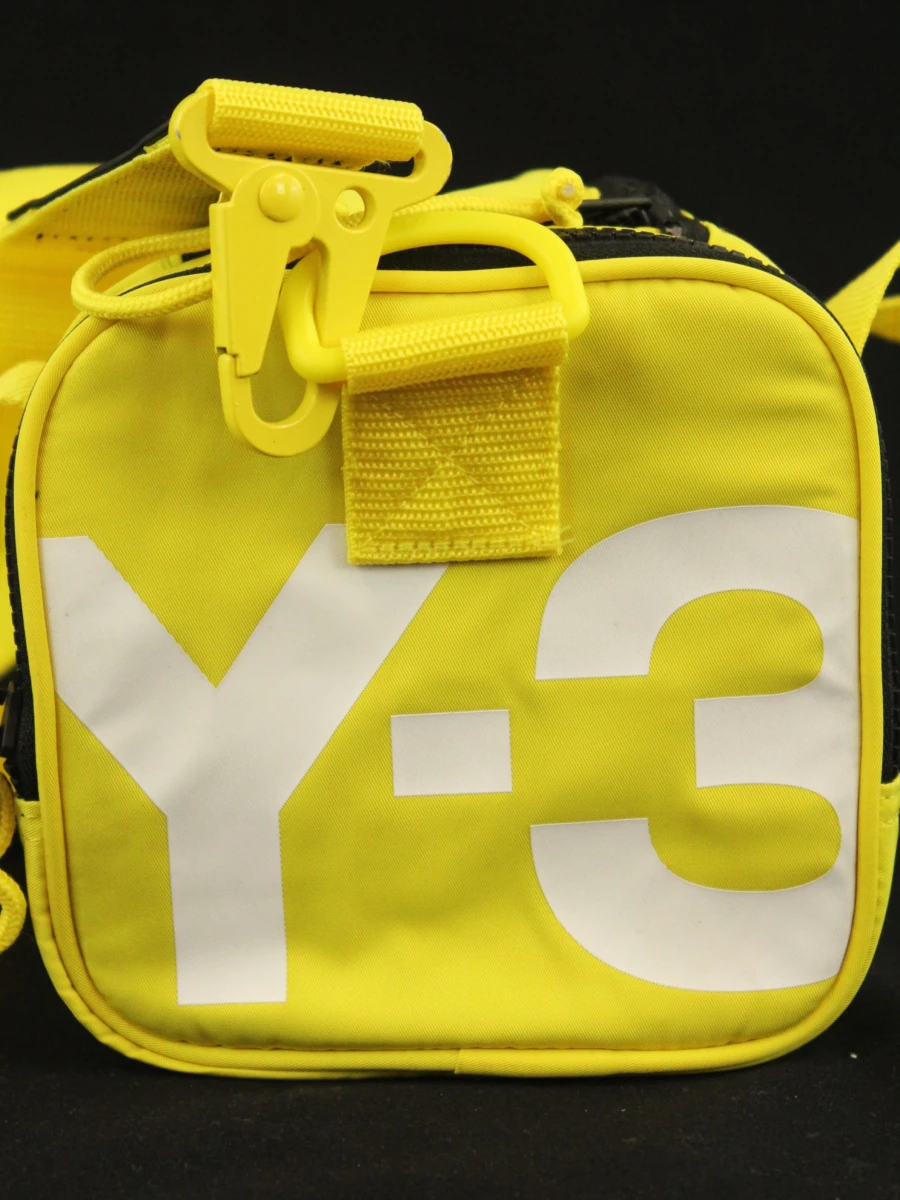 Adidas en Yohji Yamamoto - Y-3 dufflebag in knalgeel