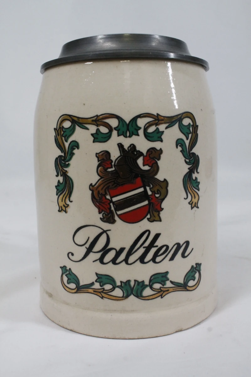Vintage Palten bierpul met ingebouwde muziekdoos