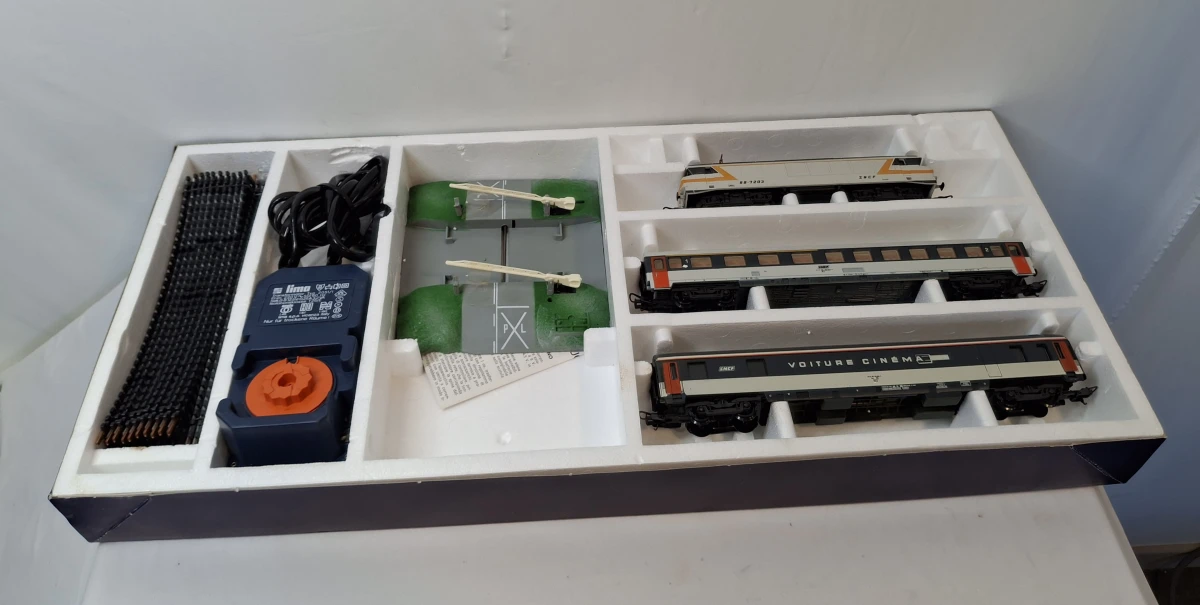 Modeltreinset Lima