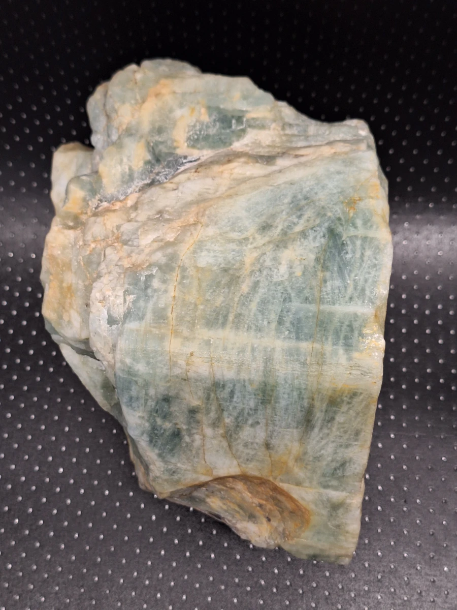 set van 2 decoratieve mineralen - Ruwe groenblauwe kristalsteen en gepolijste witte natuursteen