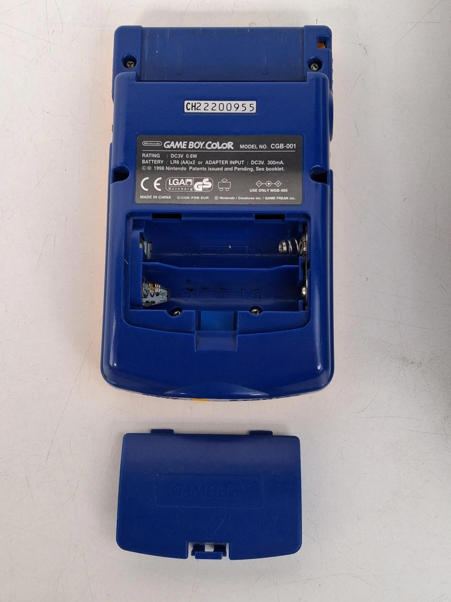 Nintendo Game Boy Color - Pokémon Special Pikachu Edition.