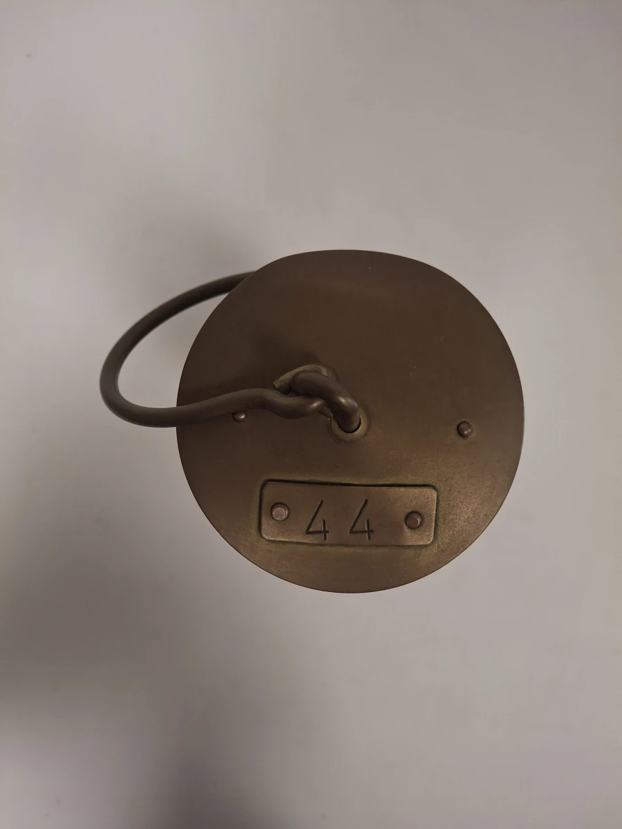 Antieke koperen mijnlamp