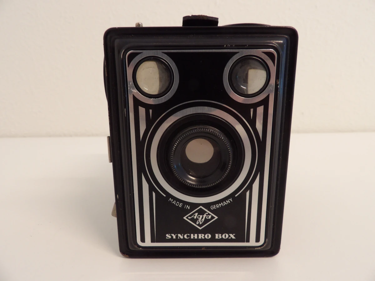Vintage Agfa Synchro Box camera met leren hoes