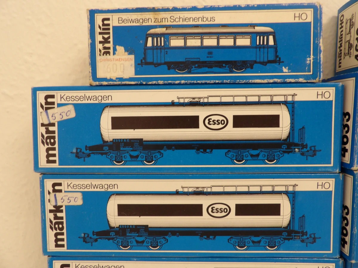 Lot Märklin modeltreinen en wagons (3)