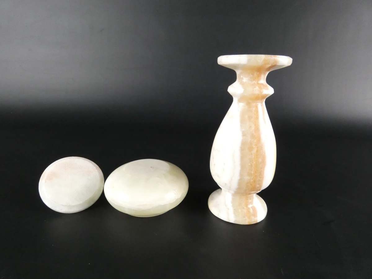Set decoratieve onyx beeldjes en doosjes