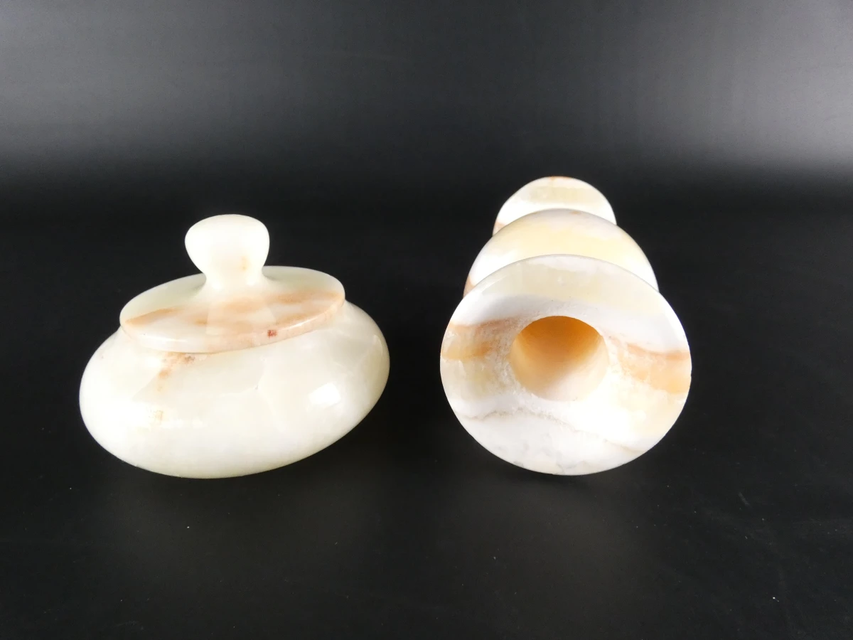 Set decoratieve onyx beeldjes en doosjes