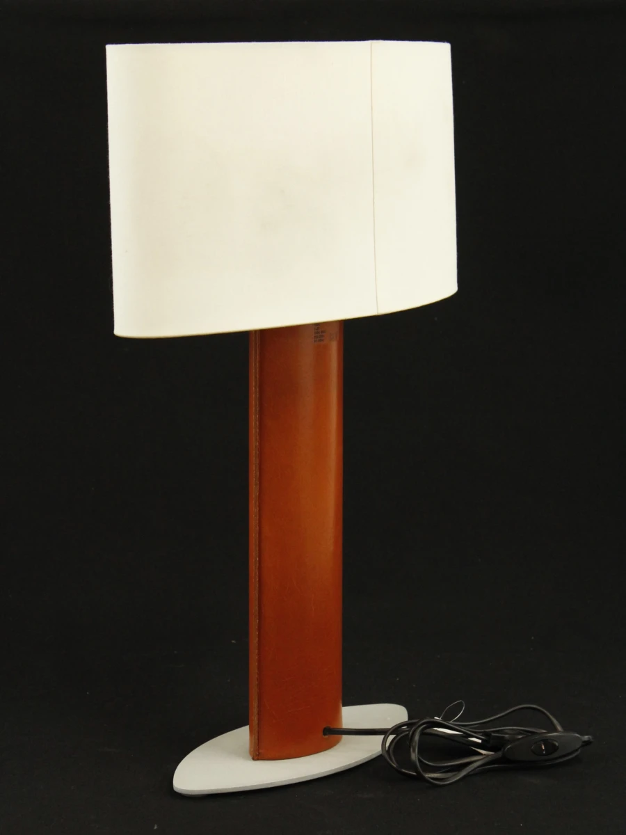 Taller Uno “Serena” design tafellamp - leder en metaal - Spaans design, 2004