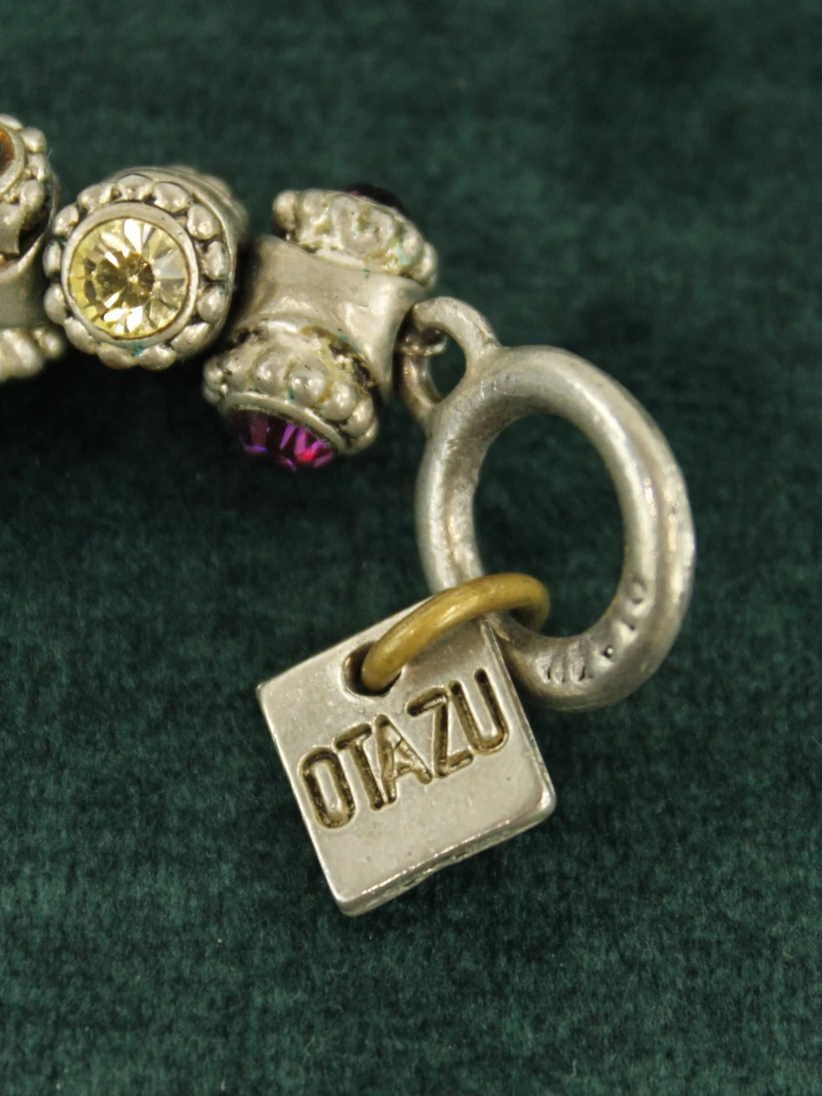 Rodrigo Otazu 'Barrel' sieradenset met Swarovski kristallen