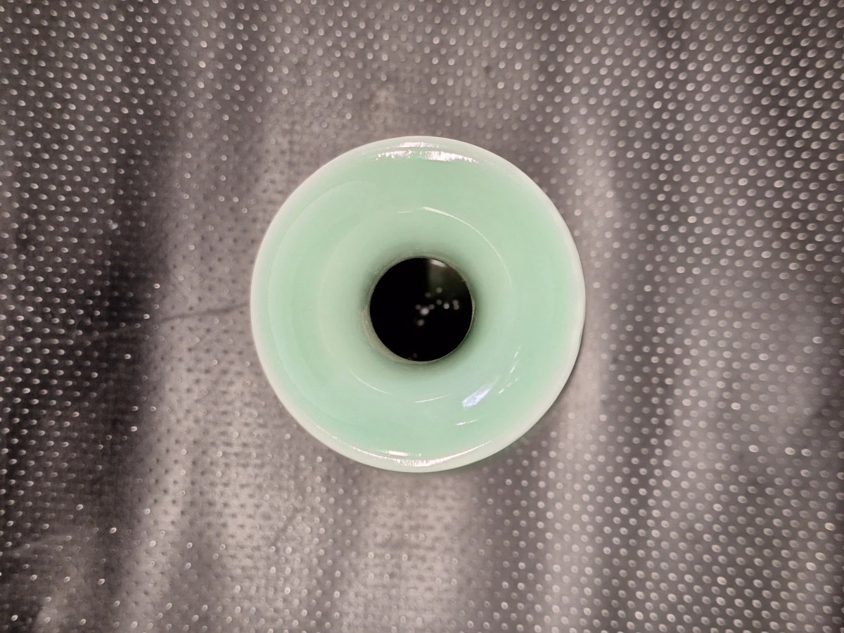 Chinese celadon kraaghalsvaas met houten voet en luxe bewaardoos - gemerkt Dà Lì - foto 5