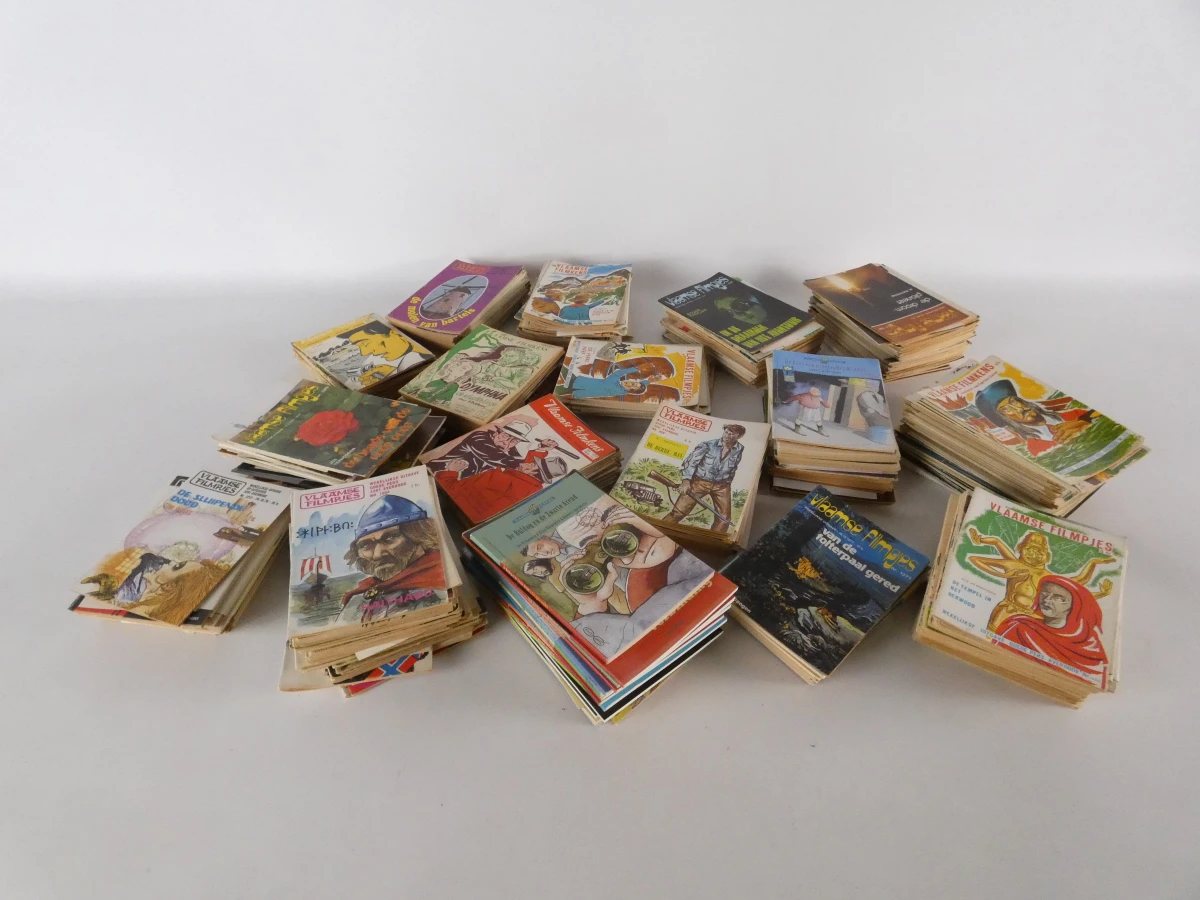 Grote verzameling vintage Vlaamse Filmpjes en boeken