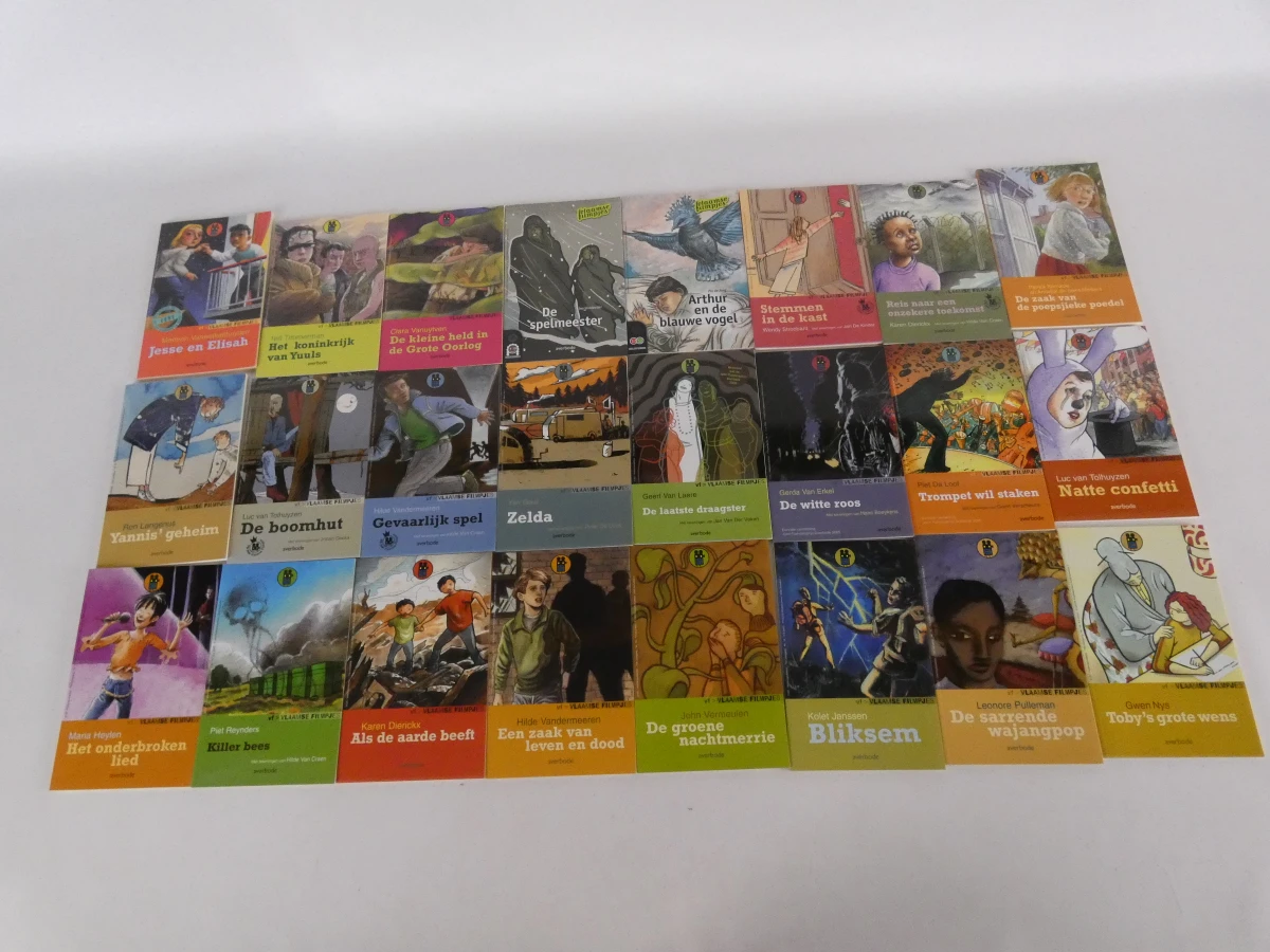Grote verzameling vintage Vlaamse Filmpjes en boeken