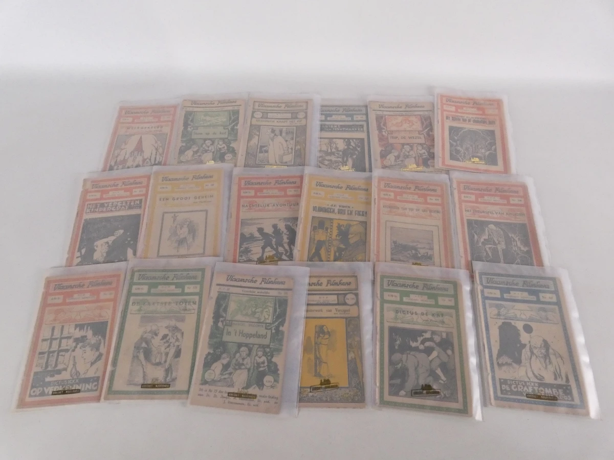Grote verzameling vintage Vlaamse Filmpjes en boeken