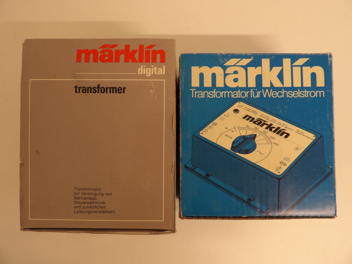 Märklin transformatorset 6002 (52 VA) + 6631 (30 VA)