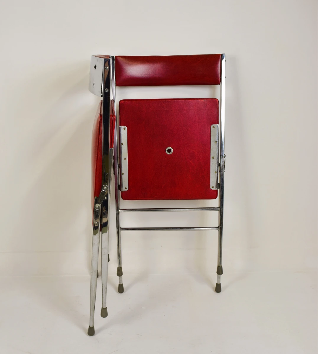 Set van 2 vintage klapstoelen met chromen frame en rood skai, ca. 1970 - foto 10