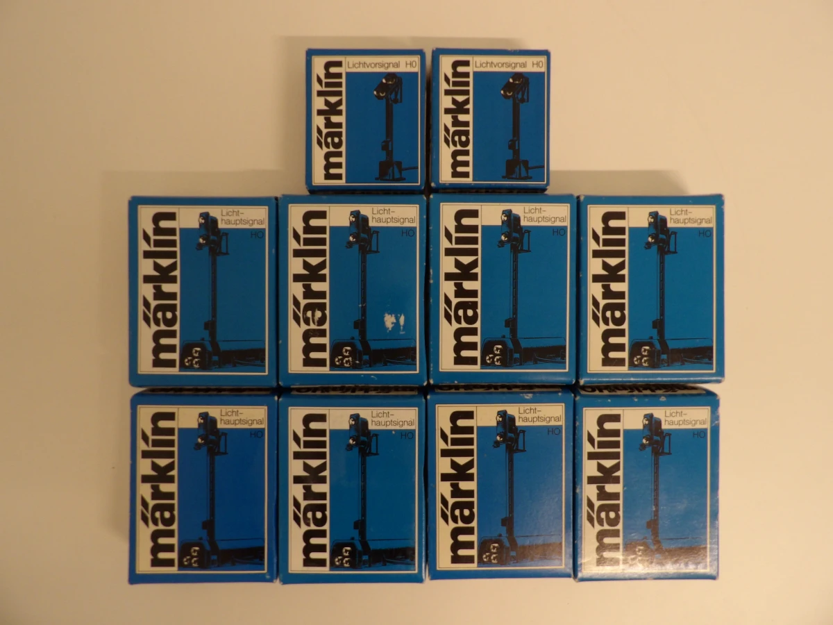 Märklin lichtvoorseinen set (8× 7188 + 2× 7187)