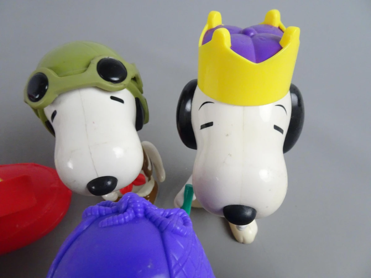 verzameling vintage Snoopy-speelgoedfiguren