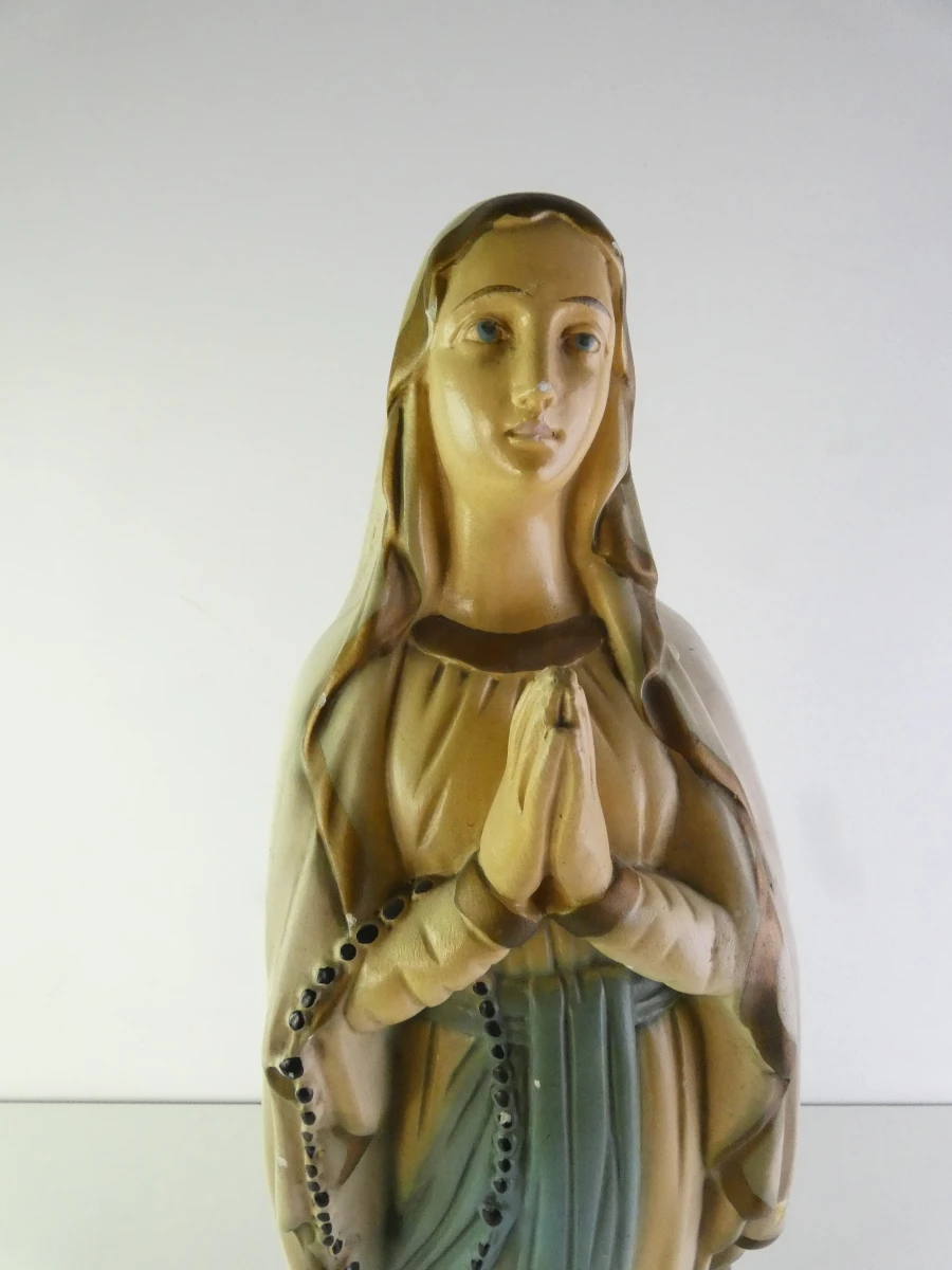 Beeld van van Onze-Lieve-Vrouw van Lourdes