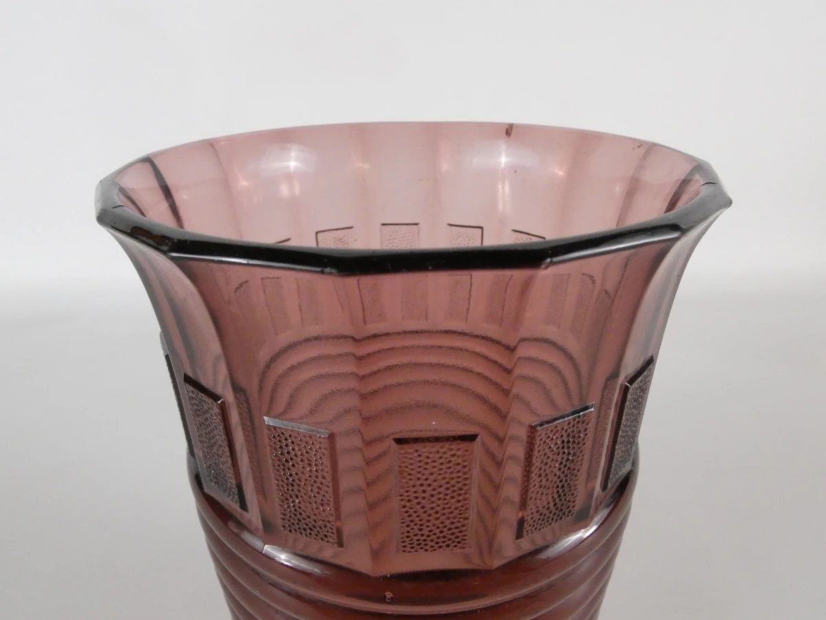 Art Deco persglas vaas – Model 944