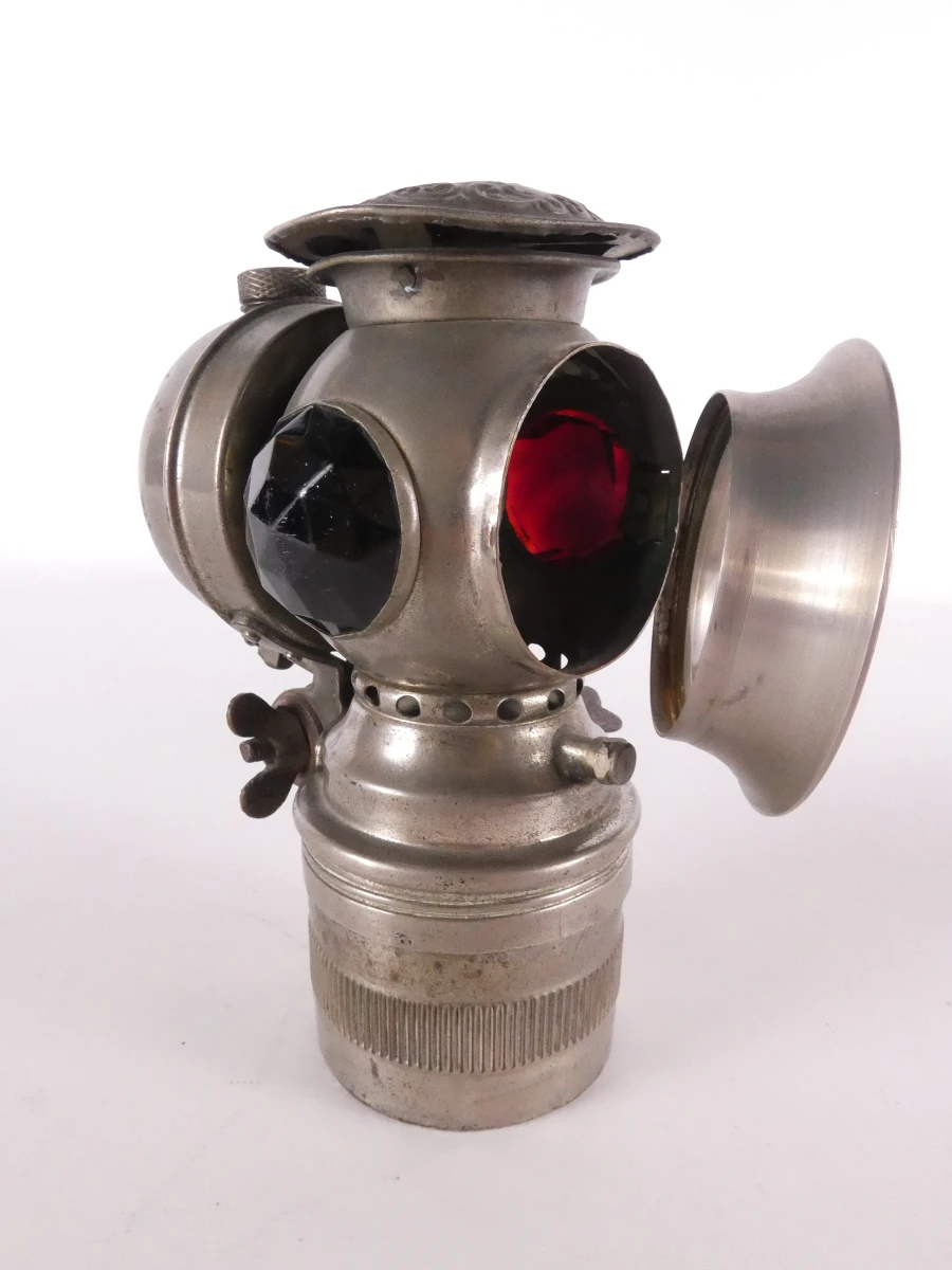 2 vintage olielantaarns en 1 karbidlamp