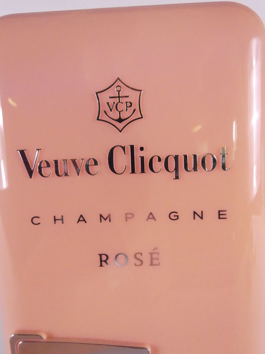 Veuve Clicquot Rosé Champagne met koeler