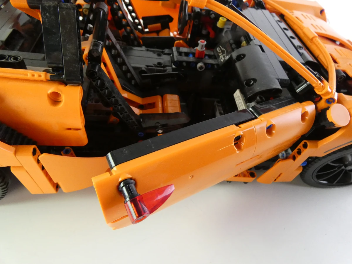 Technisch LEGO model van de sportwagen GT3RS