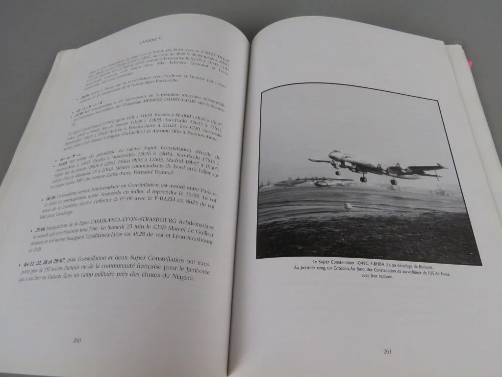 Set van 8 boeken over Air France en luchtvaartgeschiedenis