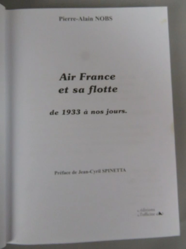 Set van 8 boeken over Air France en luchtvaartgeschiedenis