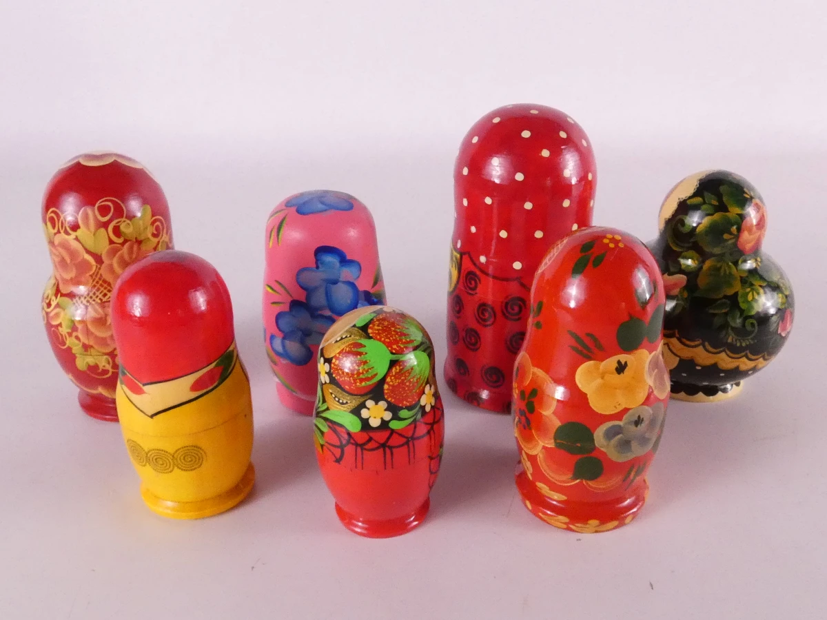 Set van 21 matroesjka poppen