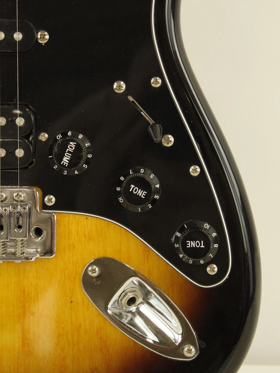 Elektrische gitaar Squier Affinity Strat HSS Brown Sunburst