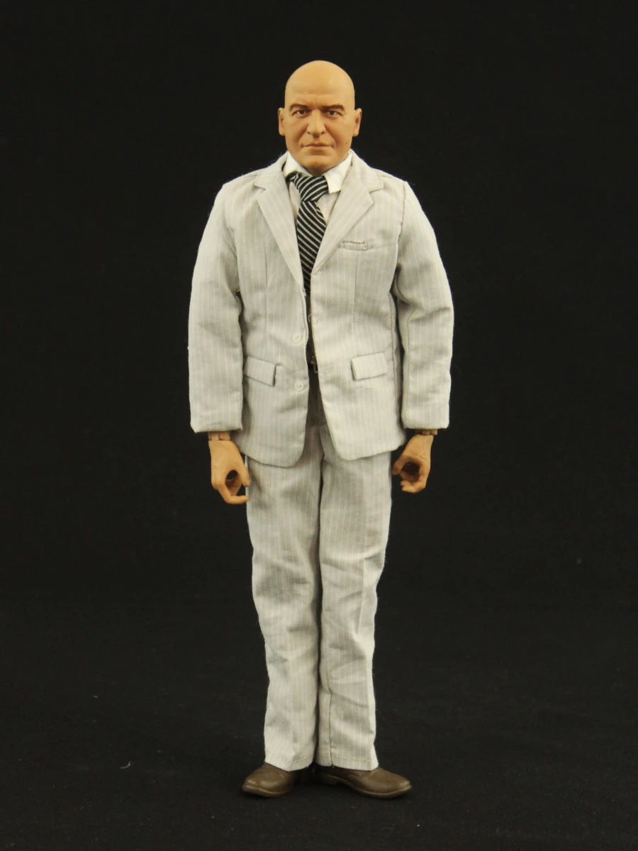 Lex Luthor actiefiguur 1/6 schaal in lichtgrijs pak