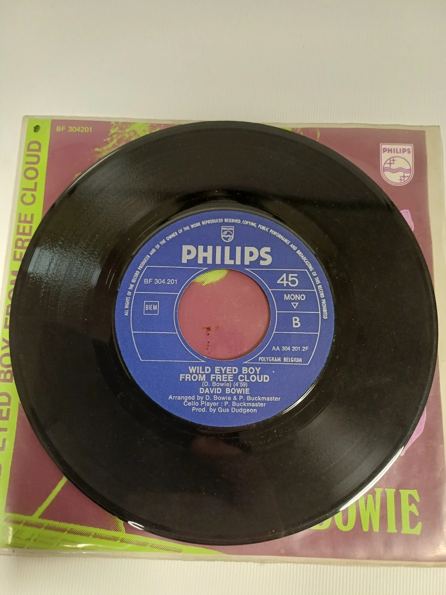 3 David Bowie 7" singles