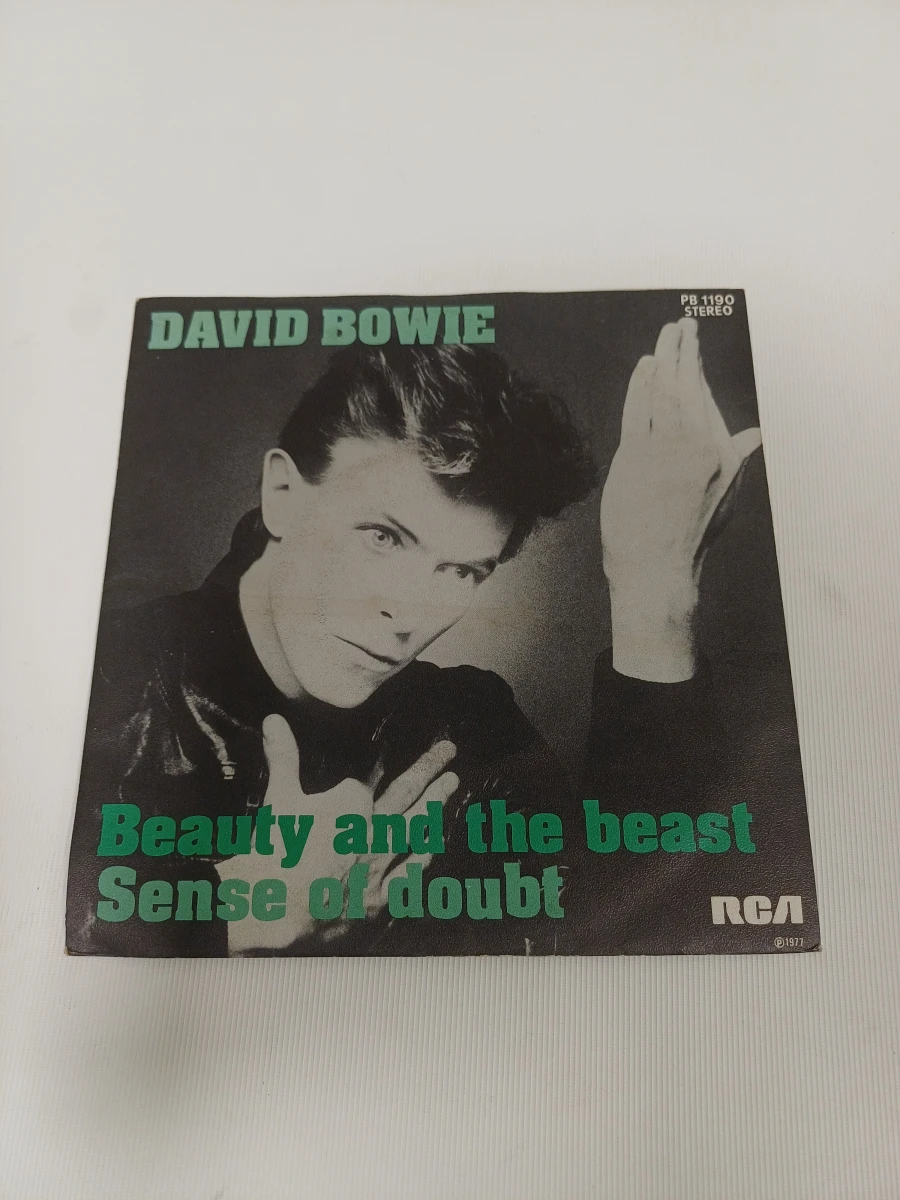 3 David Bowie 7" singles