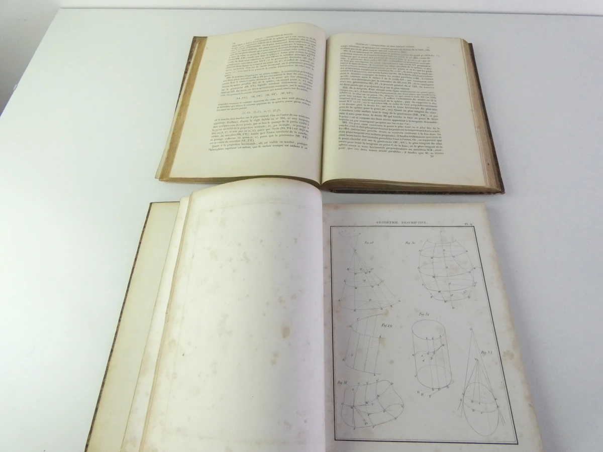 Set oude Franse wiskundeboeken, 19e eeuw