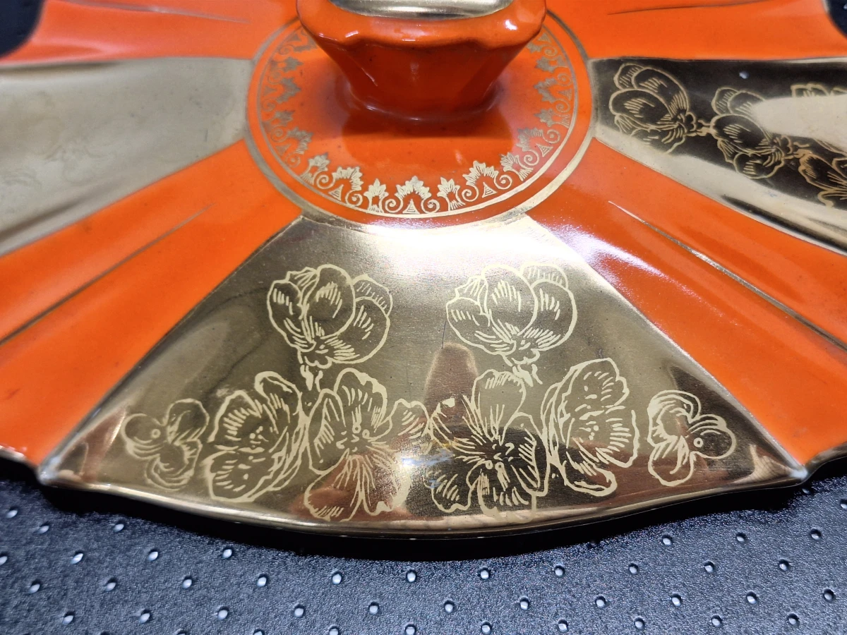 Vintage porseleinen dekschaal - handbeschilderd in oranje en goud - foto 11