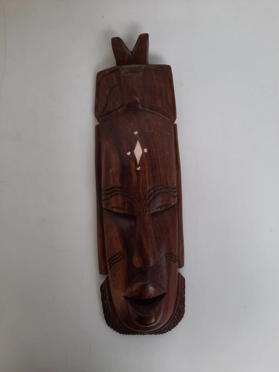 Set van 2 Handgesneden Houten Afrikaanse Wandmaskers met Inlegwerk - foto 4