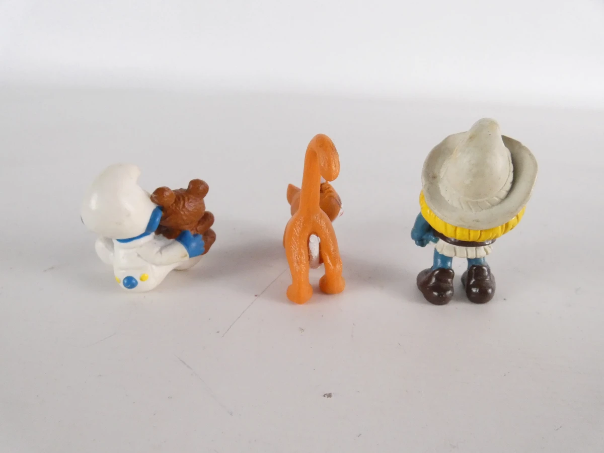 Lot van 28 Smurfenfiguren – Schleich & Peyo