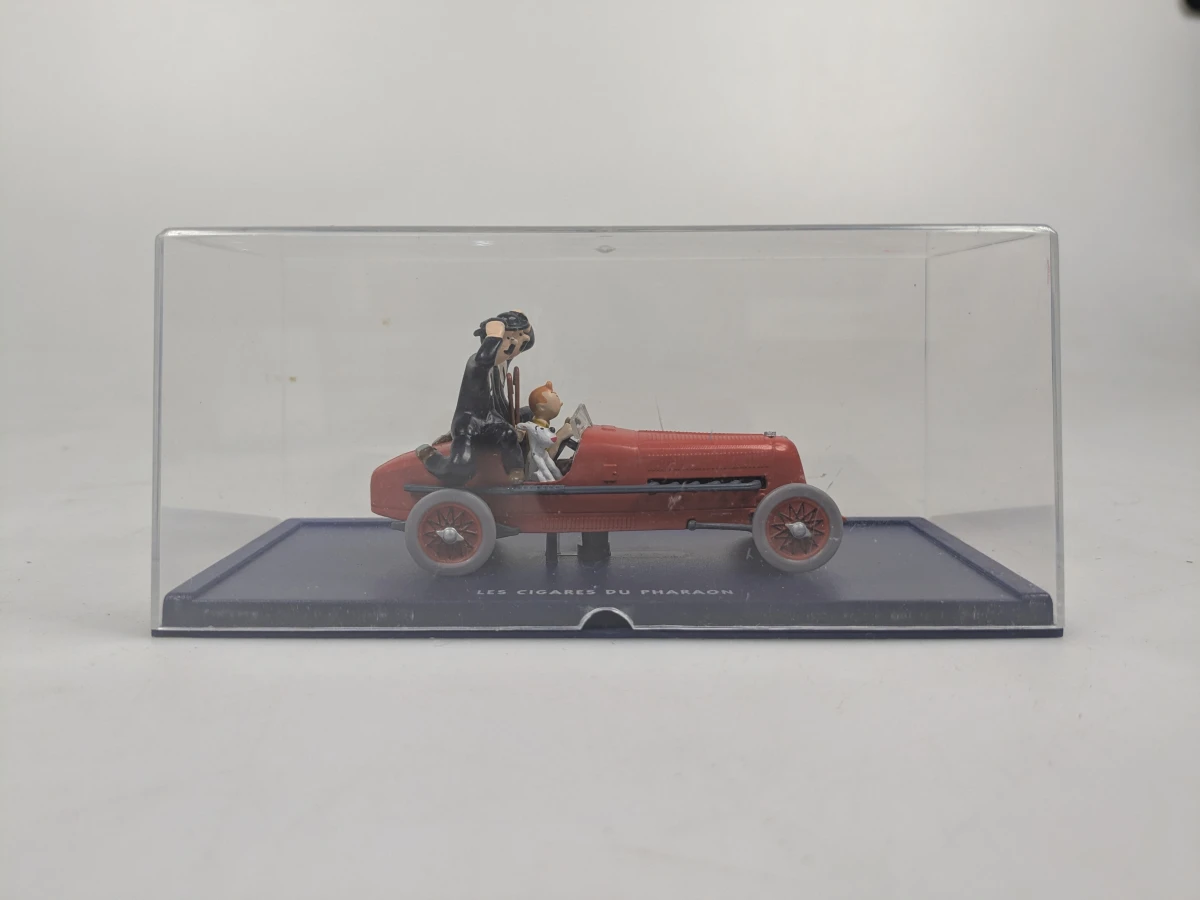 Set van 9 Kuifje miniatuurauto's met figuren in displayboxen