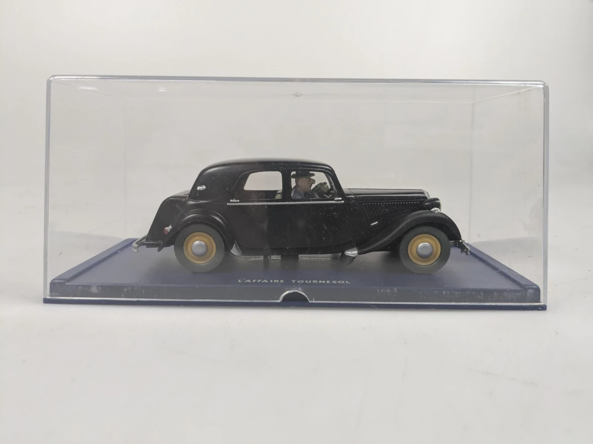 Set van 9 Kuifje miniatuurauto's met figuren in displayboxen