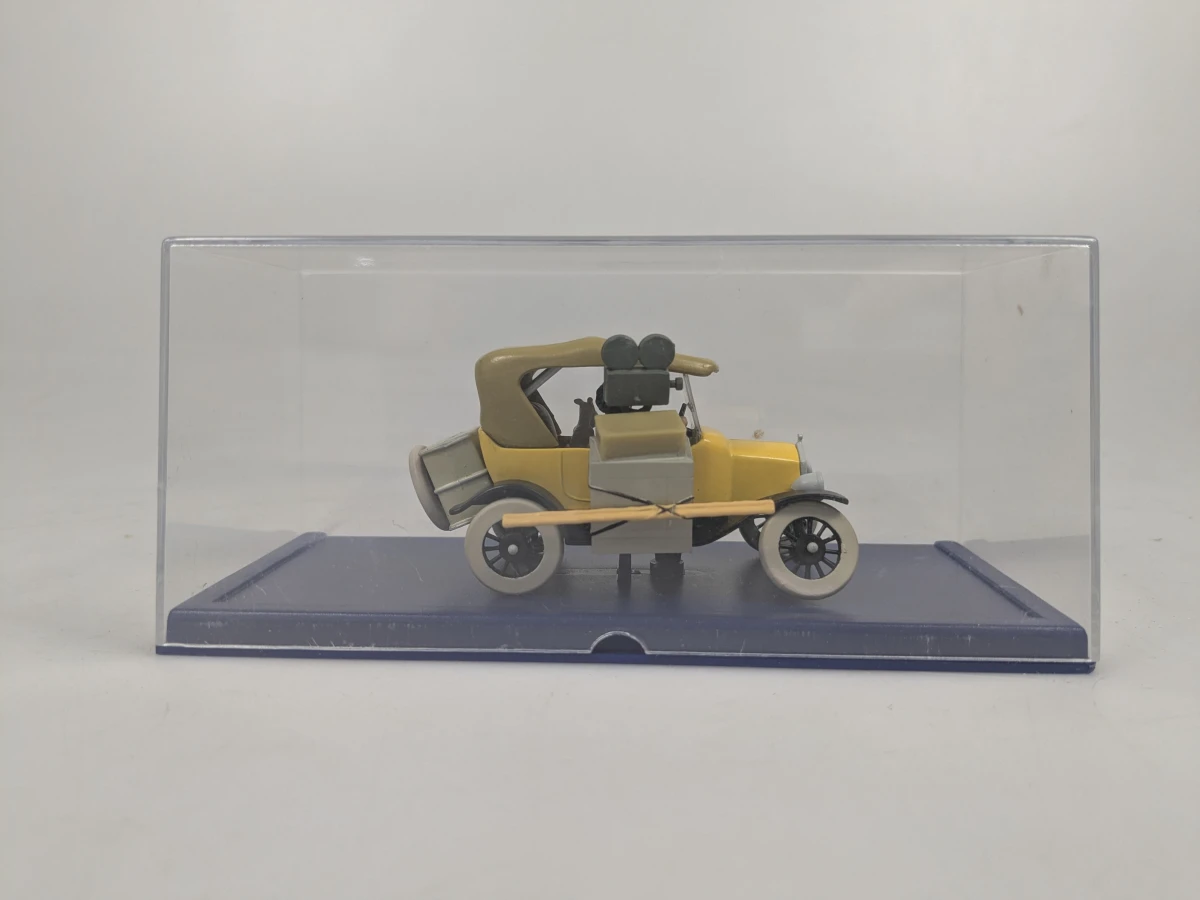 Set van 9 Kuifje miniatuurauto's met figuren in displayboxen