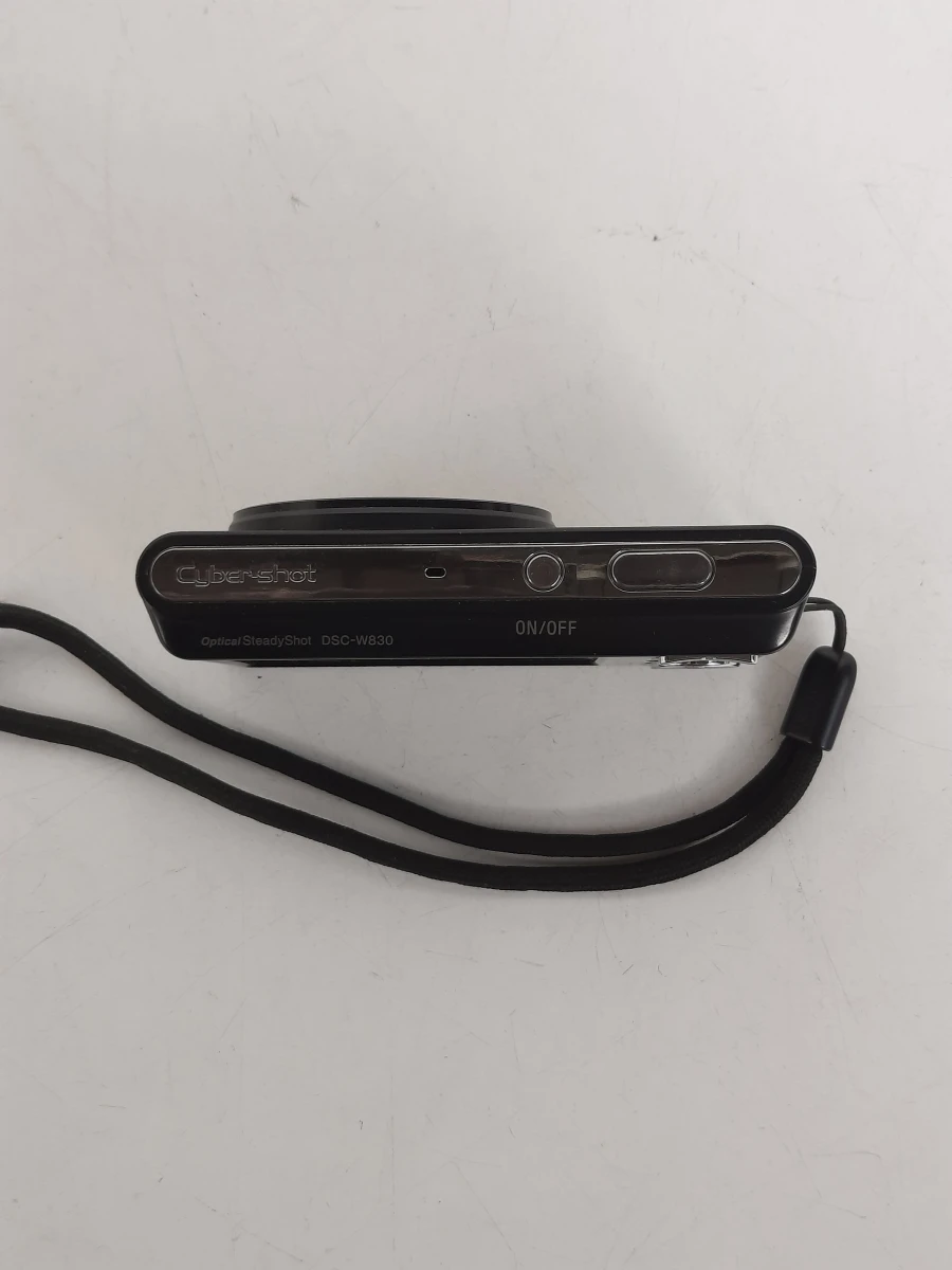 Compacte Sony Cyber-shot DSC-W830 Camera + Oplader & Hoesje – 20.1 Megapixel