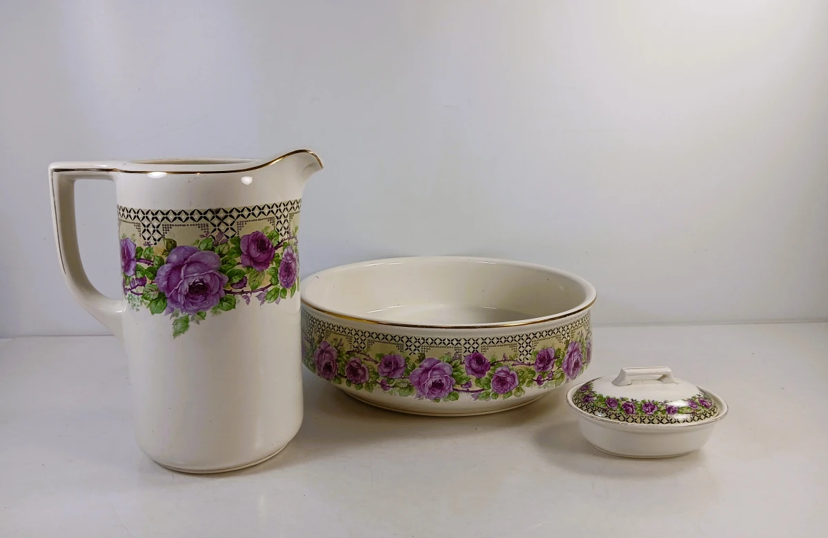 Antieke lampetset met paarse rozen decoratie - foto 2