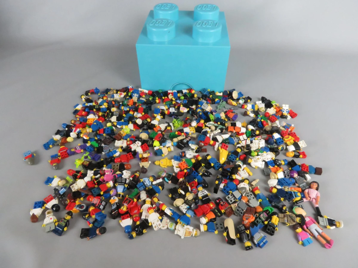 300 Lego figuren