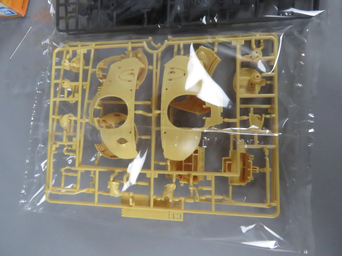 Bandai sand land tank modelbouw